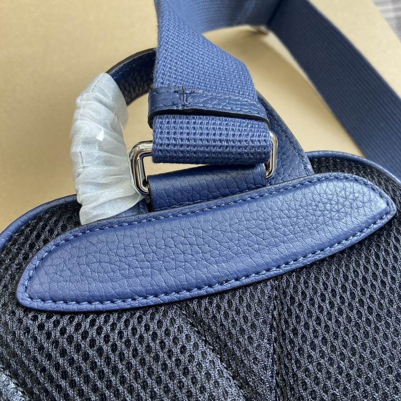 Gucci Jumbo Gg Crossbody Bag Gg Leather - Blue