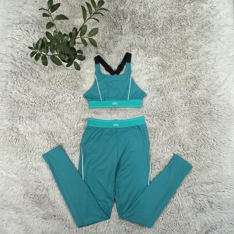 ALO 2 Piece Green Gym Set