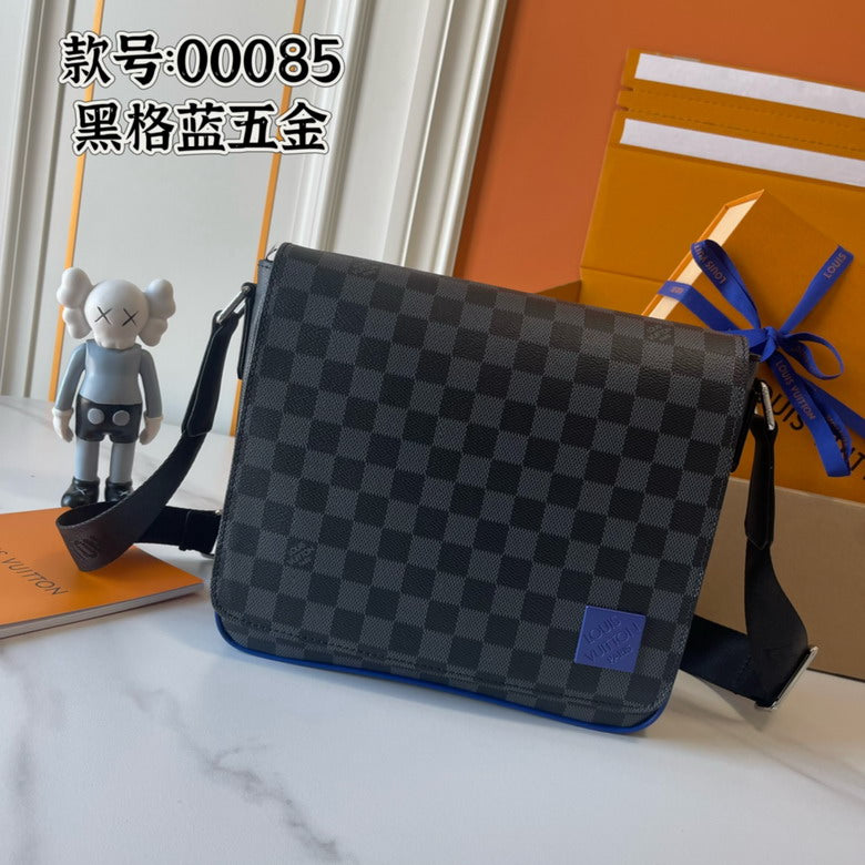 Louis Vuitton District Messenger Bag