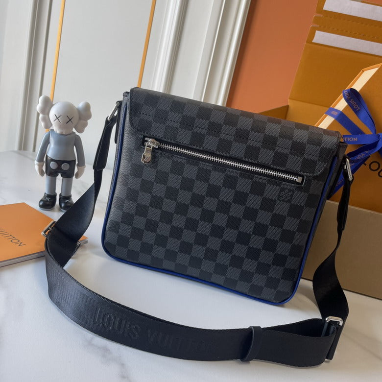 Louis Vuitton District Messenger Bag