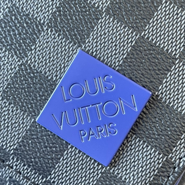 Louis Vuitton District Messenger Bag