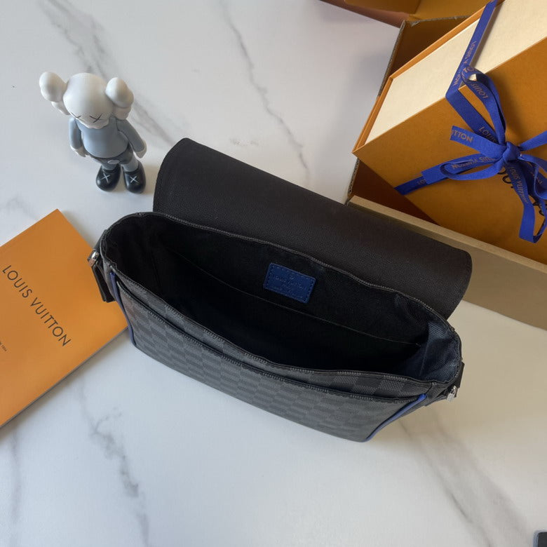 Louis Vuitton District Messenger Bag