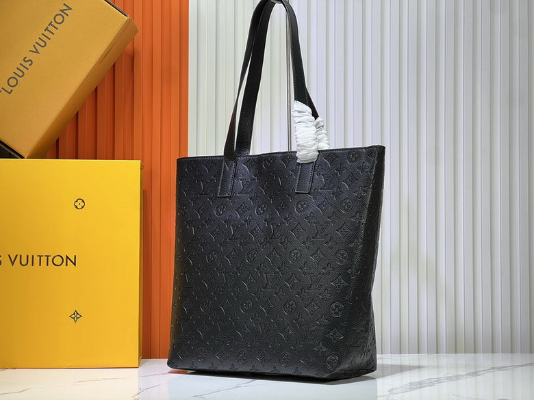 Louis Vuitton Excursion Tote Bag