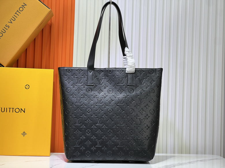 Louis Vuitton Excursion Tote Bag