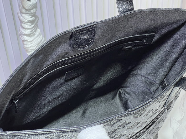 Louis Vuitton Excursion Tote Bag