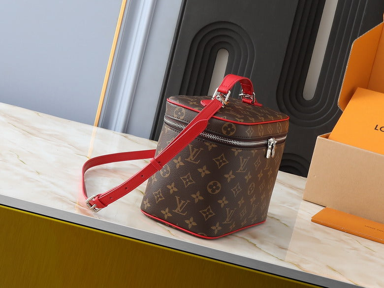 Louis Vuitton Vanity case