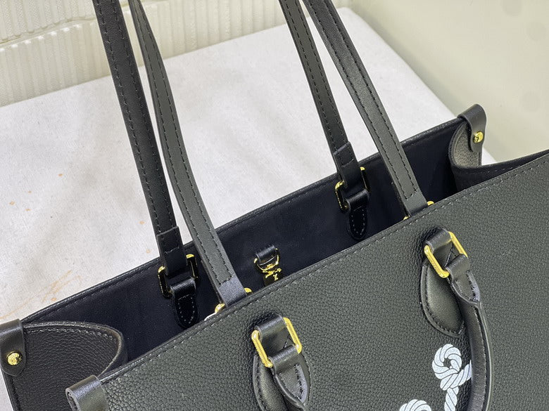 Louis Vuitton Bolsa OnTheGo Bag