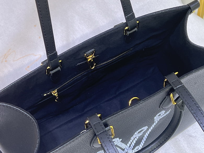 Louis Vuitton Bolsa OnTheGo Bag