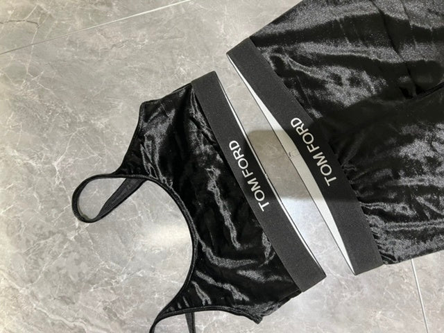 TOM FORD  - Stretch  Velvet Signature Set